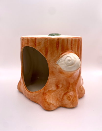 Large Ceramic Tree Trunk Hide With Leaf