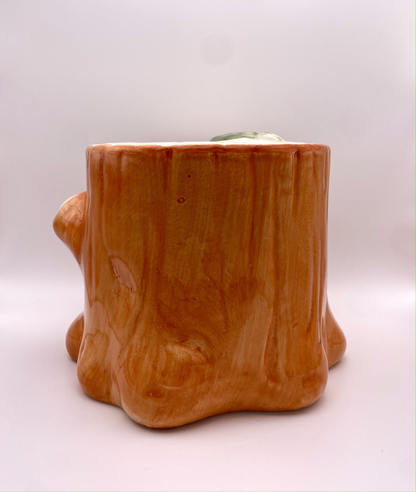 Large Ceramic Tree Trunk Hide With Leaf