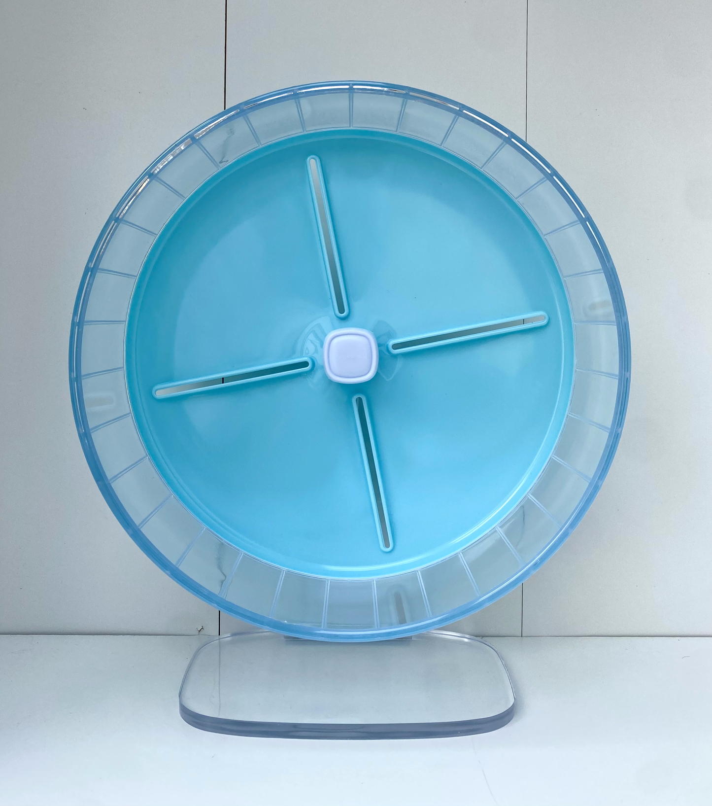 Pink Blue Purple Large Silent 26cm Exercise Wheel With Adjustable Acrylic Stand